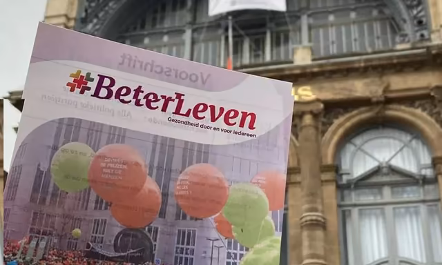 Flyer Beter Leven présenté en ville, valorisé sur le site par Qreative