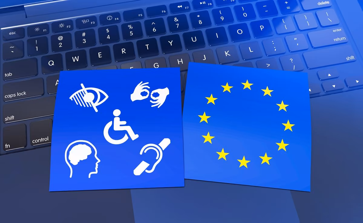 Symboles du handicap et Europe sur clavier, vision Qreative du web