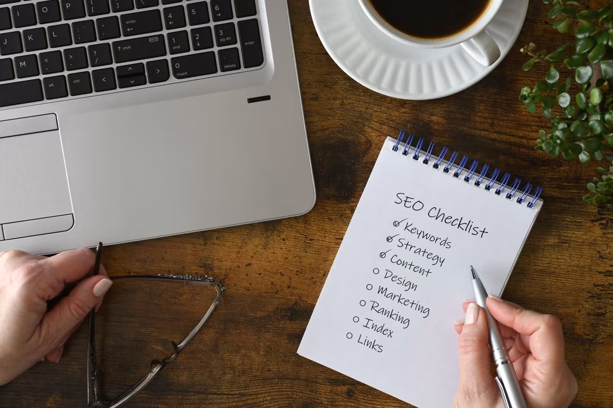 Handwritten SEO checklist illustrating Qreative’s structured approach